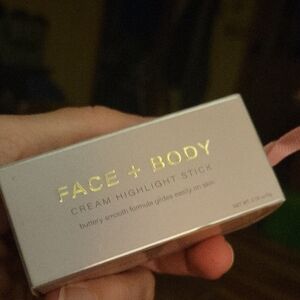 Enchante Face + Body Cream Highlight Stick  New Sealed Box 5g